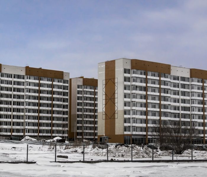 Budynki mieszkalne, mieszkania socjalne, apartamenty, osiedle mieszkaniowe, kompleks mieszkaniowy, nowoczesne budynki
